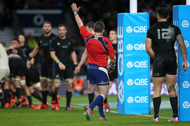 rugby_coupe-du-monde_arbitre