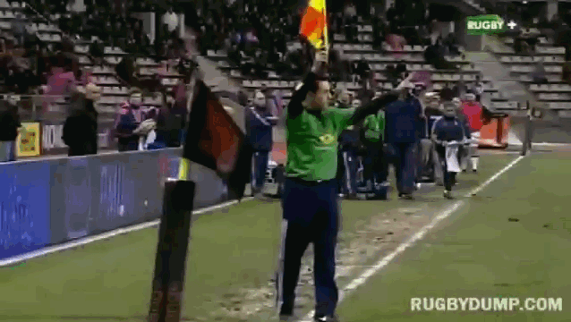 "Wallah c'est le vent qui pousse le ballon dans mes mains !"